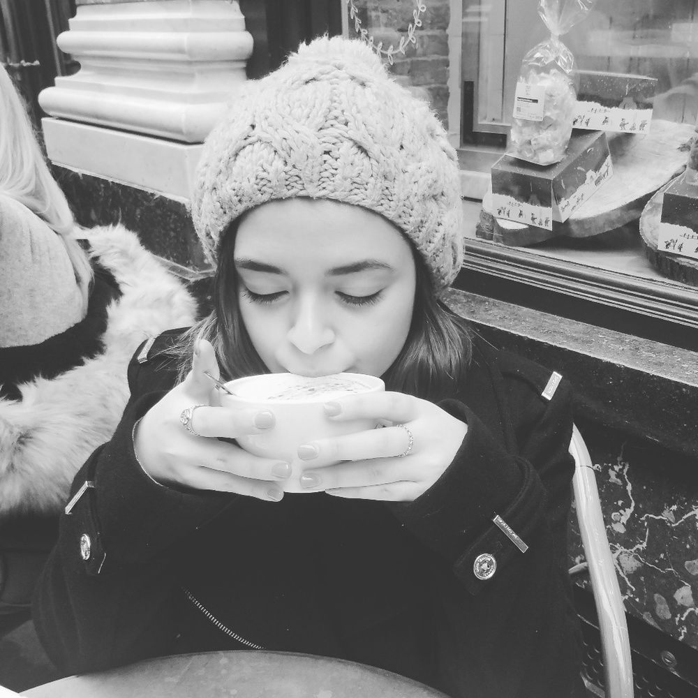 Meet your Posher, Emily